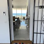 아파트 La Casa De Colores