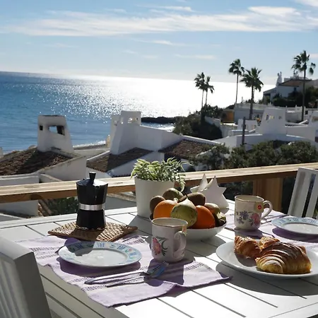 Apartamento La Casa De Colores Estepona